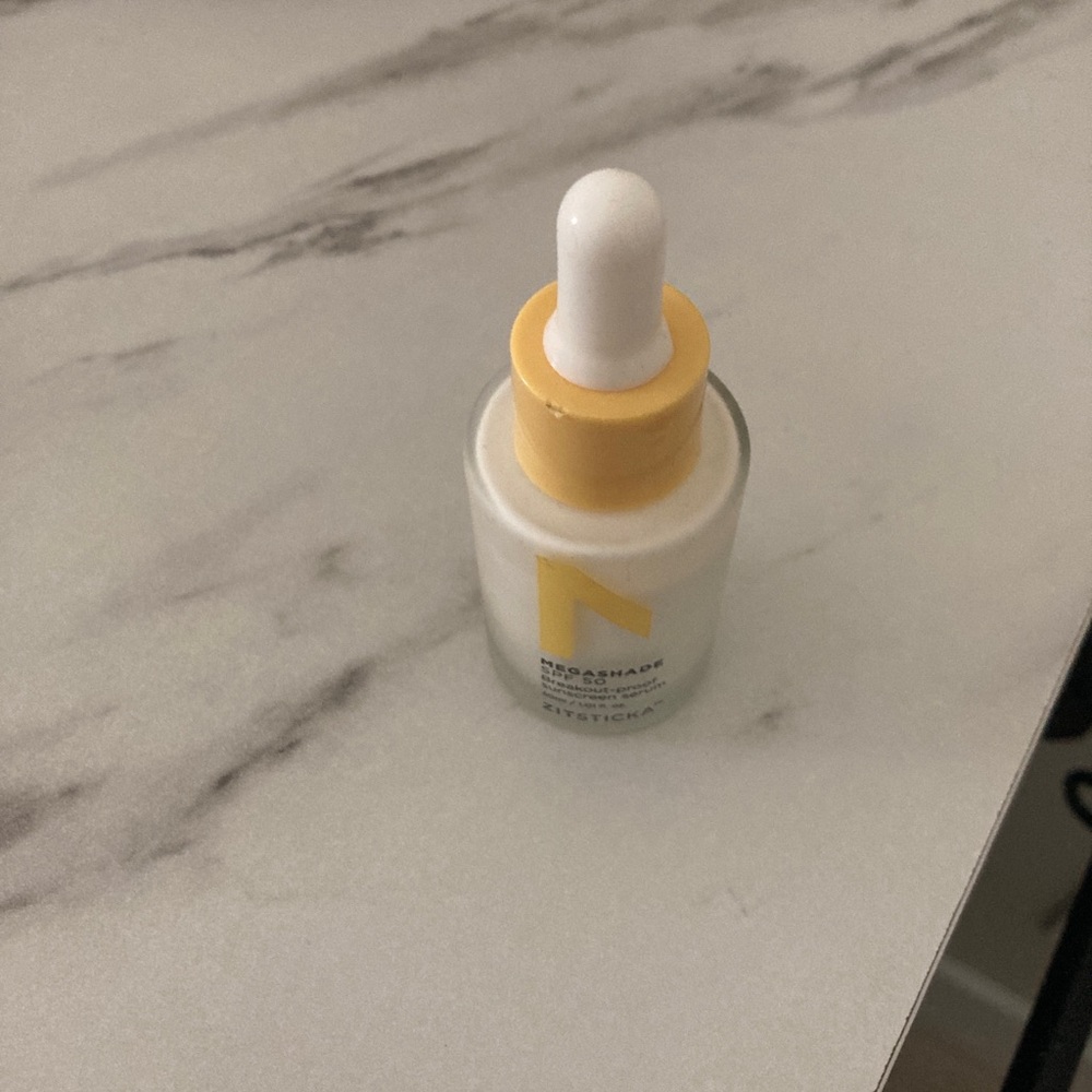 Yellow Vitamin C Face Serum with Dropper - Brightening Skincare